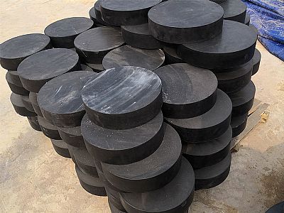 全南县板式橡胶支座由若干层橡胶片与薄钢板经加压硫化